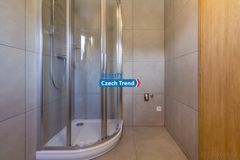Pronájem novostavby rodinného domu č. 37, 128 m2 s garáží v - 9