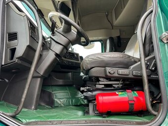 Volvo FH 500 - 8x4 – Tahač + HR-Fassi 1350 + Fly-Jib – EURO - 9