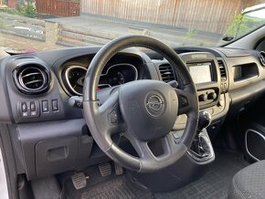 Opel Vivaro 1,6 DCi 88kW Long 2015 klima kamera - 9
