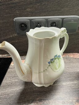 Staré porcelánové konvice - 9
