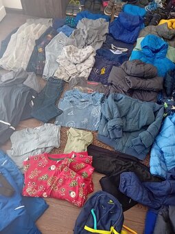 Zimní a přechodové oblečení pro chlapce - věk 2-4 roky - 9