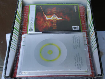 Microsoft Xbox 360 Elite 120GB Resident - kompletní balení - 9