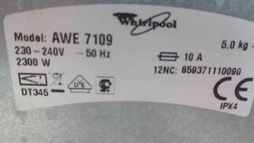 Vrchem plněná pračka Whirlpool AWE 7109 na 5 kg - 9