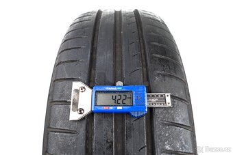 Nissan Almera Tino - Originání 15" alu kola - Letní pneu - 9
