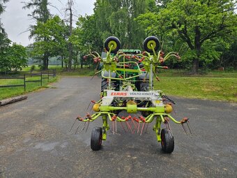 Obraceč Claas Volto 1050 T - 9