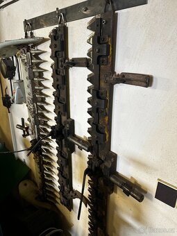 Prodám sekačku MF 70 s příslušenstvím - 9