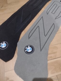 Predám tapacir zadnej kapoty na BMW Z3 - 9