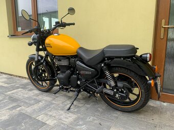 Royal Enfield Meteor 350 - 9