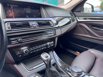 BMW 535i F10 Luxury Line, r.v. 2015 – 225 kW, manuál - 9