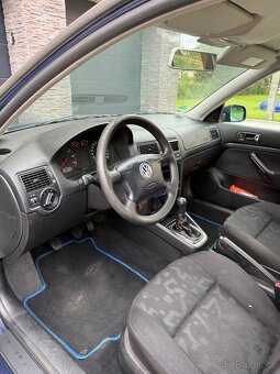 Volkswagen Golf IV 1.6 MPI - 77kw - rok 2000 - 9