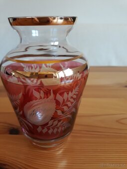 Vázy a vázičky ze skla, porcelánu a keramiky - 9
