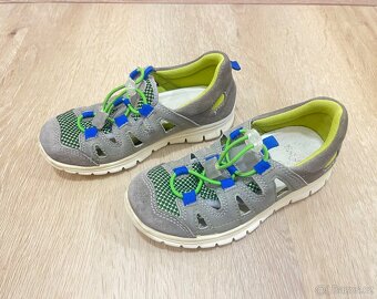 Chlapecké boty 28 v super stavu - 9