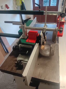 Formátovací pila s frézkou - 9