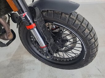Husqvarna Svartpilen 125 ABS - 9