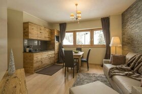 Komfort a elegance v srdci italských Alp. Celkem 8 luxusních - 9