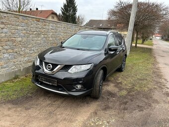 Nissan X-Trail obsah 1,6 DCI, 4x4 rok 2015 - 9