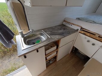 Obytná dodávka Volkswagen LT 46 rv. 2004, 2.5 TDI 80kW - 9