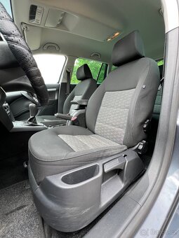 ŠKODA OCTAVIA II FACELIFT 1.6TDI, PDC, TAŽNÉ, KOMBI - 9