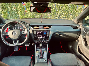 ŠKODA OCTAVIA vRS 2.0 TDi / 4x4 / CHALLENGE / TOP STAV - 9