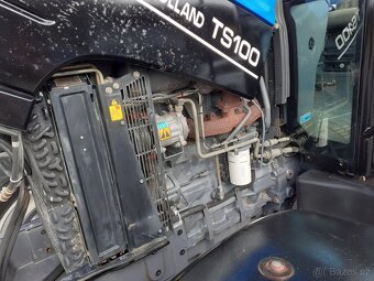 Prodám kolový traktor New Holland TS 100 - 9