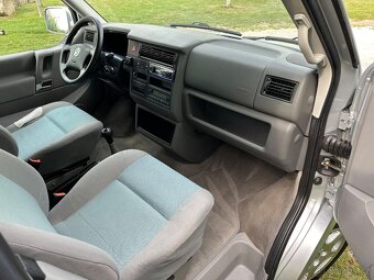 VW Multivan T4 Generation 2.5 TDi Webasto Tažne Nová STK - 9