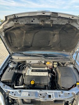 Opel Vectra 3.2 V6 - 9