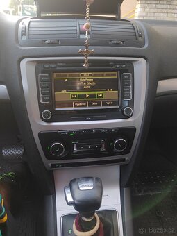 Octavia 1.6 TDI DSG - 9