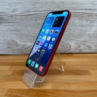 iPhone 12 64GB, červený (12 měsíců záruka) - 9