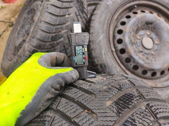 16" 5x108 alu Ford Mondeo Focus C-Max + zimní 215/55/16 8mm - 9