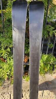 Dámské lyže Atomic Izor 159 cm - 9