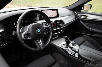 BMW 520d Touring xDrive G31 - 9