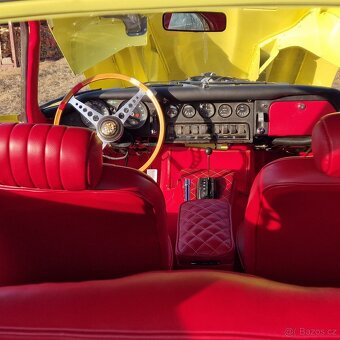 Jaguar E-type 1 serie 1968 2+2 - 9