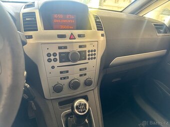OPEL ZAFIRA 7MÍST 2009 1.9 CDTI BEZ KOROZE - 9