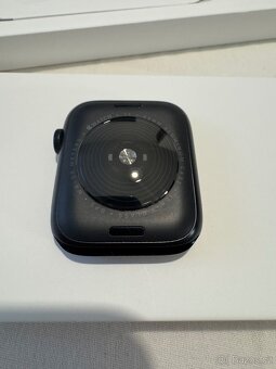 Apple Watch SE 2, midnight, 44mm, 2022 - 9