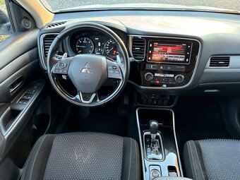 Mitsubishi Outlander 2.2 DI-D / 110kW / 2017 / 4x4 / tažné - 9