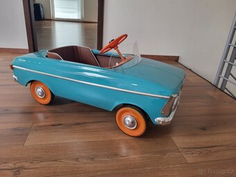 Šlapaci autíčko moskvič - dovoz - 9