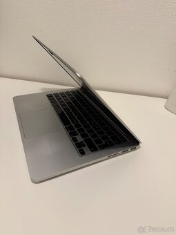 MacBook Pro 15 - 9