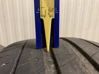 Letní pneu 215/60/17 Michelin - 9