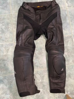 Bunda Rebelhorn, kalhoty Shima - 9