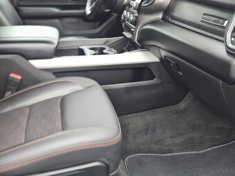 Dodge Ram 1500 5.7 V8 Hemi Crew Cab r.v.2022 - 9