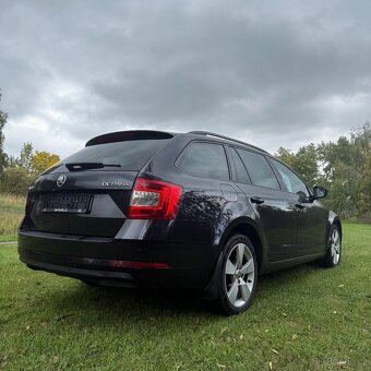 ŠKODA OCTAVIA 3 facelift Kombi 2018 1.4TSI BLACK - 9