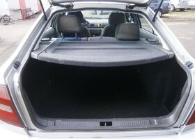Škoda Octavia 1.6i klima,rozvody na 214000km benzín manuál - 9