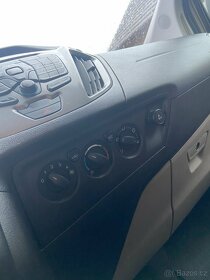 Ford Tourneo Custom 114kw rok výroby 2013 - 9