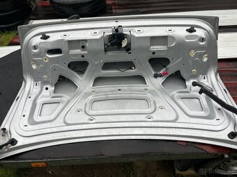 ND z Audi A8 D3 - 9