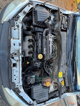 Opel Combo-C 1.6 - 9