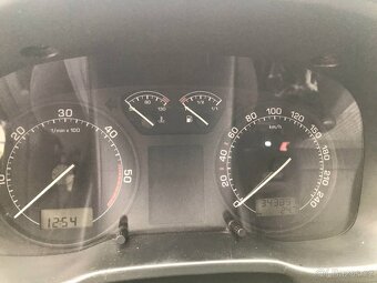 Škoda Octavia 1.9Tdi 81kw r.v2003 - 9