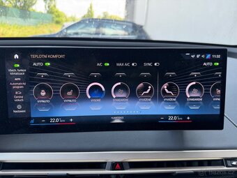 BMW iX xDrive50 - 9
