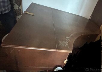 Klavír - křídloví - 9