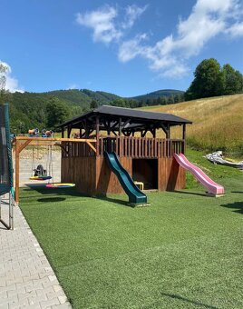 UMĚLÝ TRÁVNÍK TRÁVA KRYTINA PODLAHA PRODEJ ROLE - 9