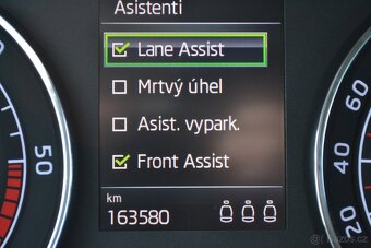 Škoda Superb 2.0 TDI DSG Style 4x4 ACC - 9